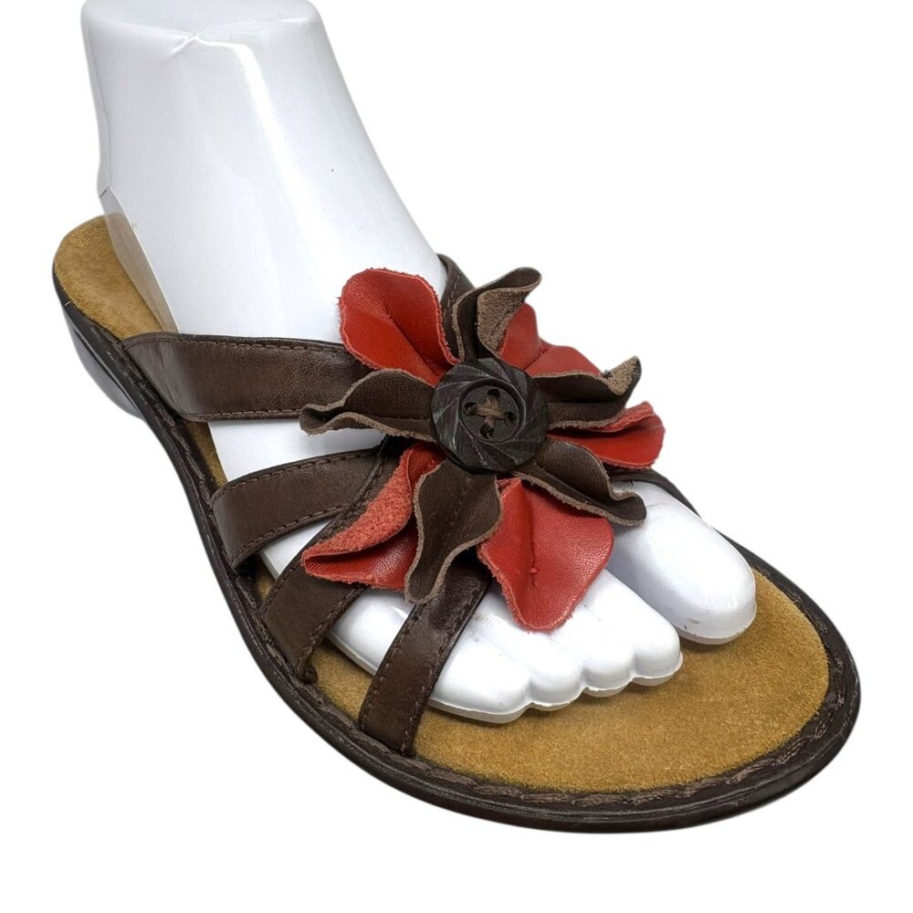 CLARKS BENDABLES Lena Admire Brown Leather Flower‎ Detail Slide Sandals
